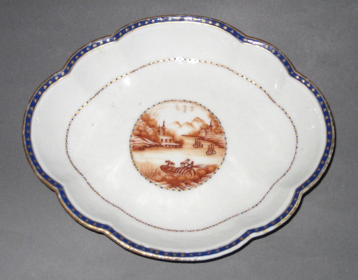 1966.0567.150 Dish