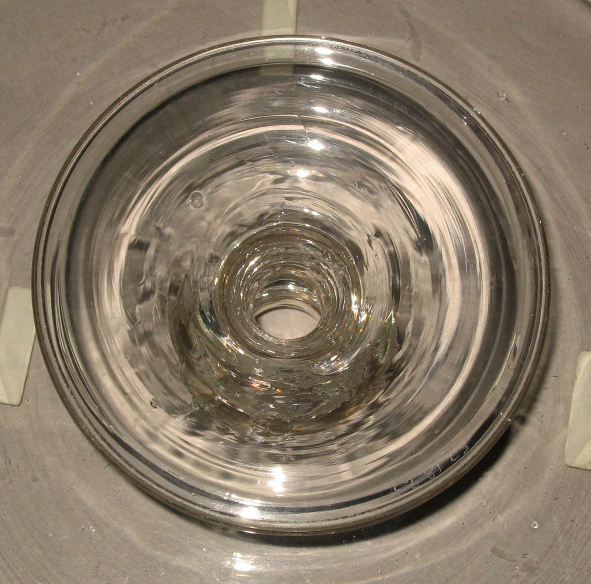 1957.0018.023 Glass salver (underside)