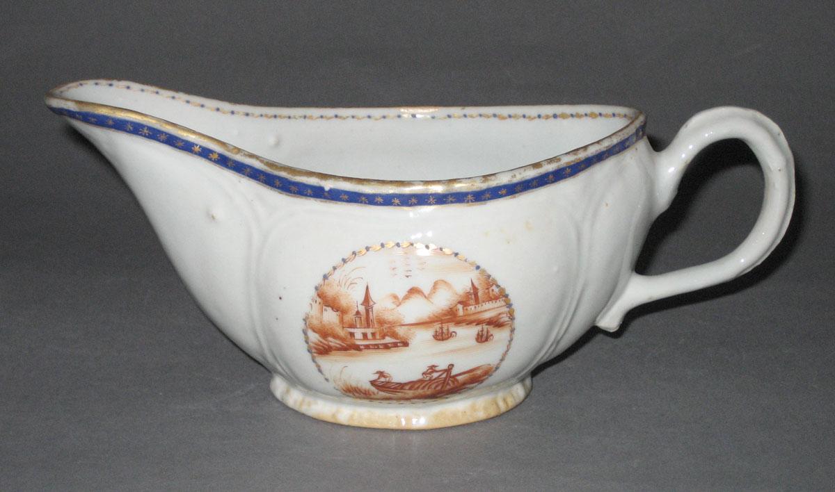 1966.0567.179 Porcelain Sauce Boat