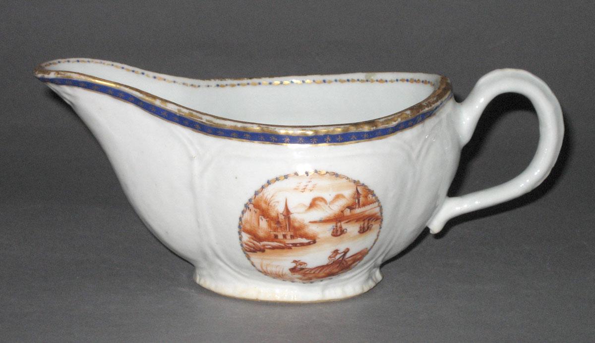 1966.0567.181 Porcelain Sauce Boat