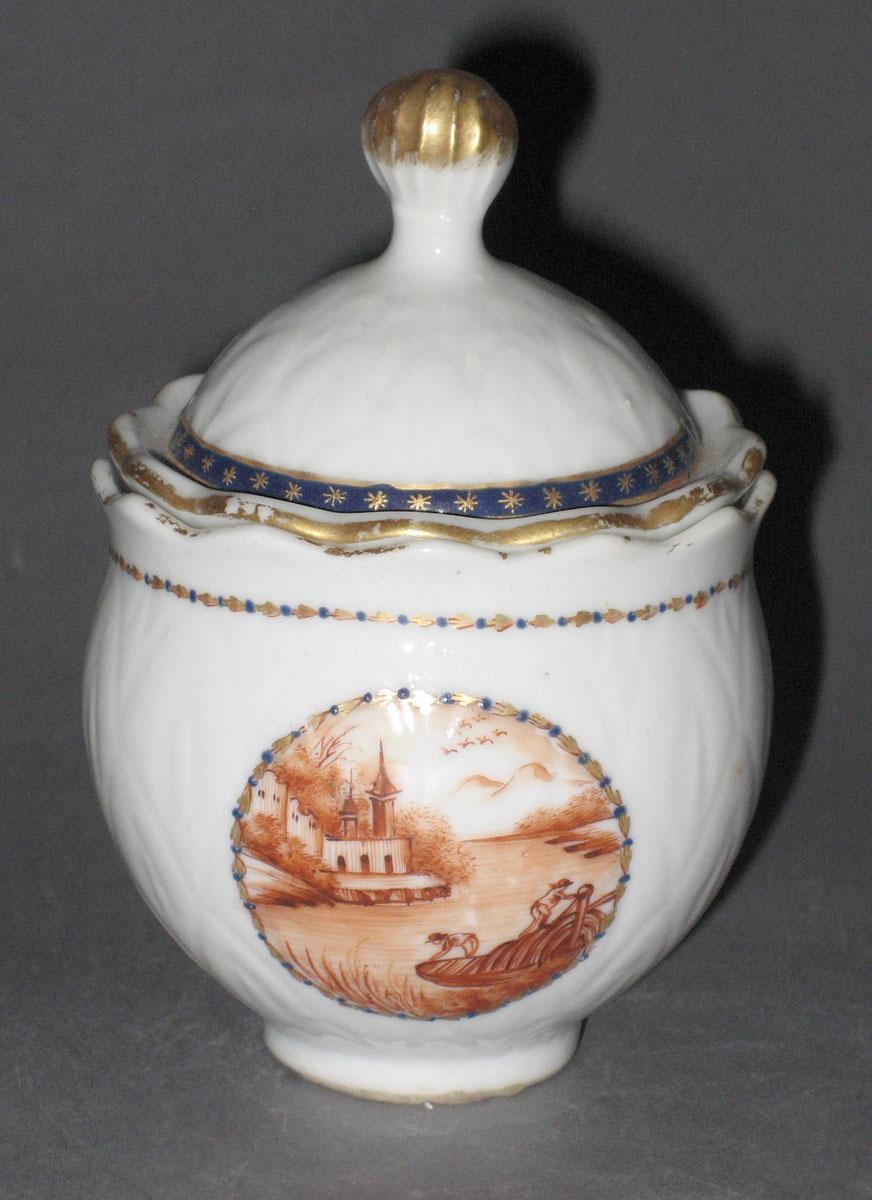 1966.0567.186 A, B Porcelain Pot de creme