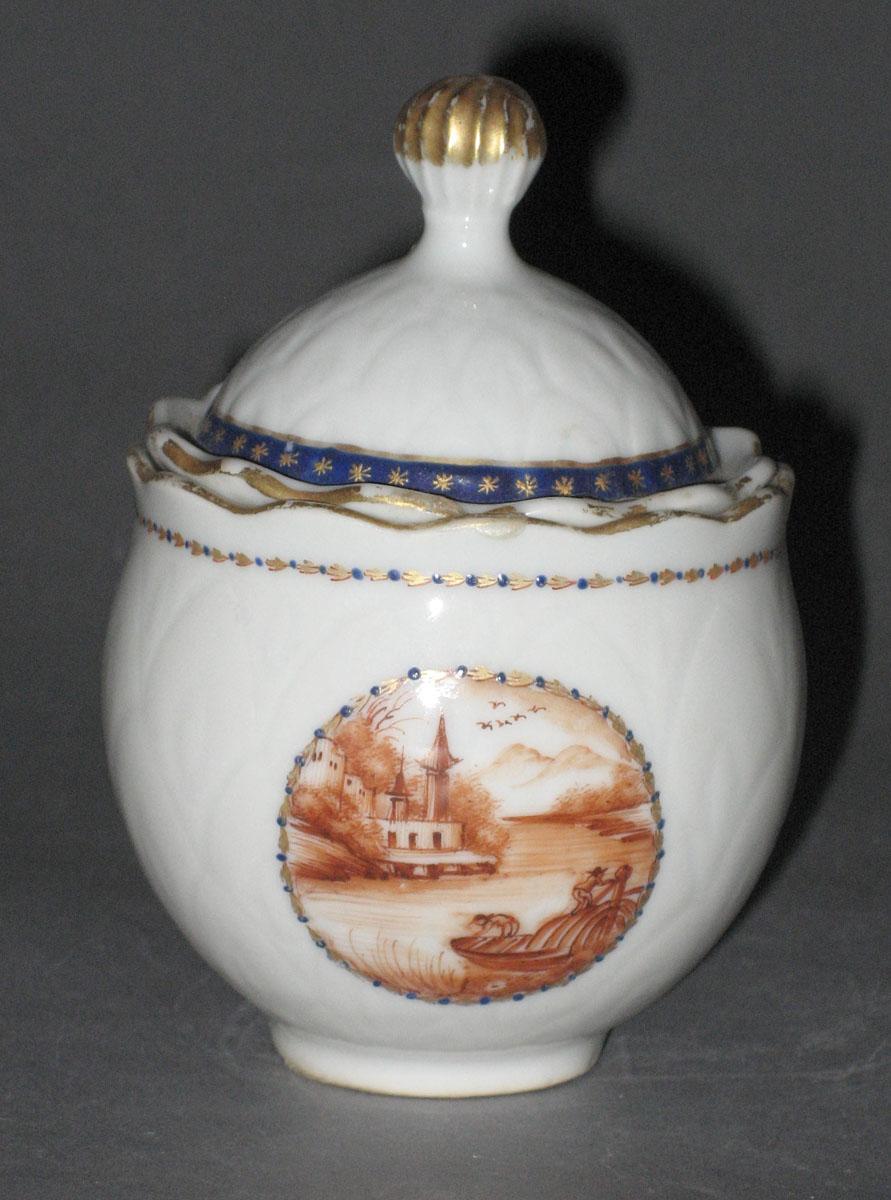1966.0567.189 A, B Porcelain Pot de creme