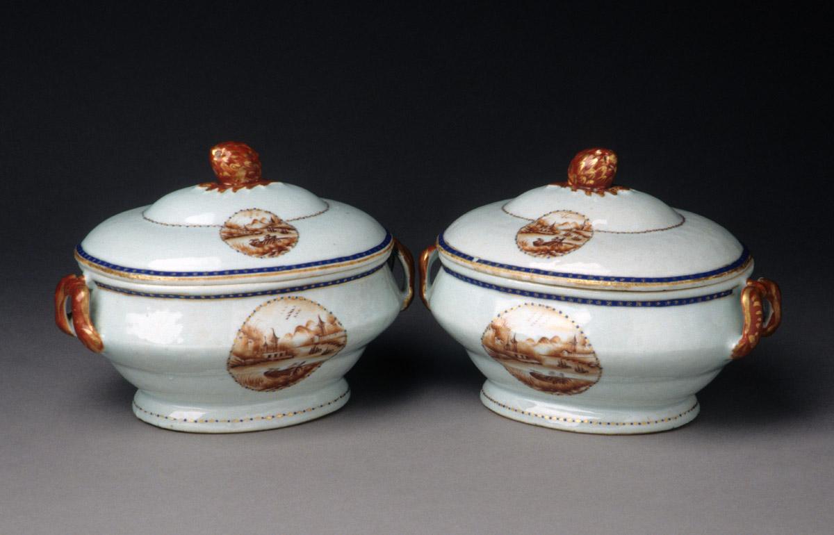 1966.0567.195, .196 Tureens
