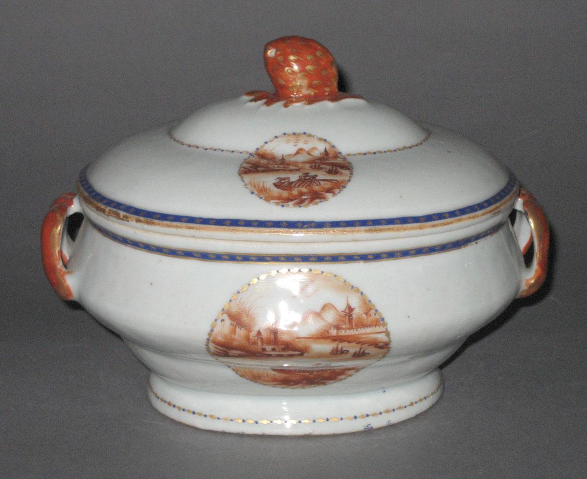 1966.0567.195 A, B Porcelain Tureen