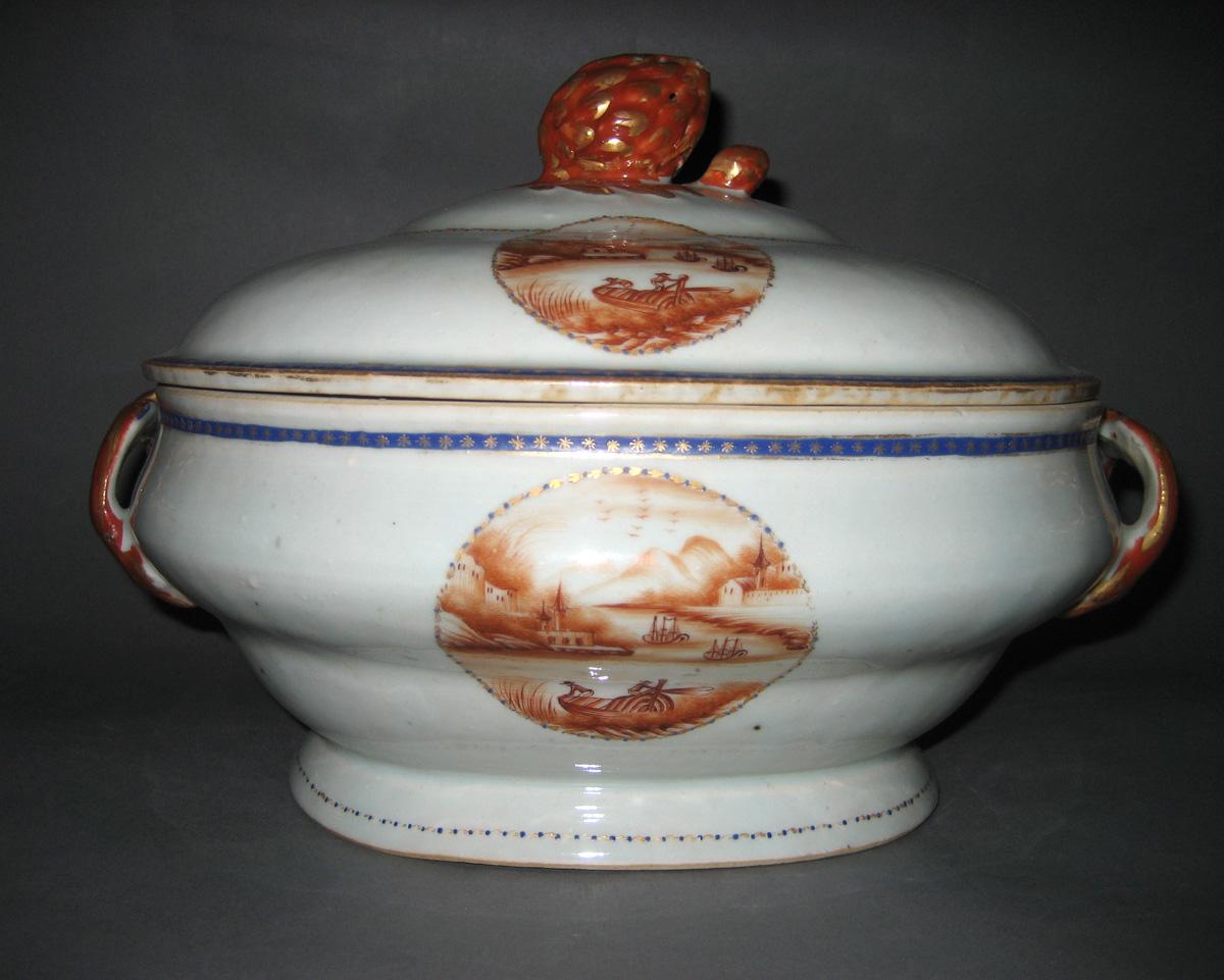 1966.0567.197 A, B Tureen