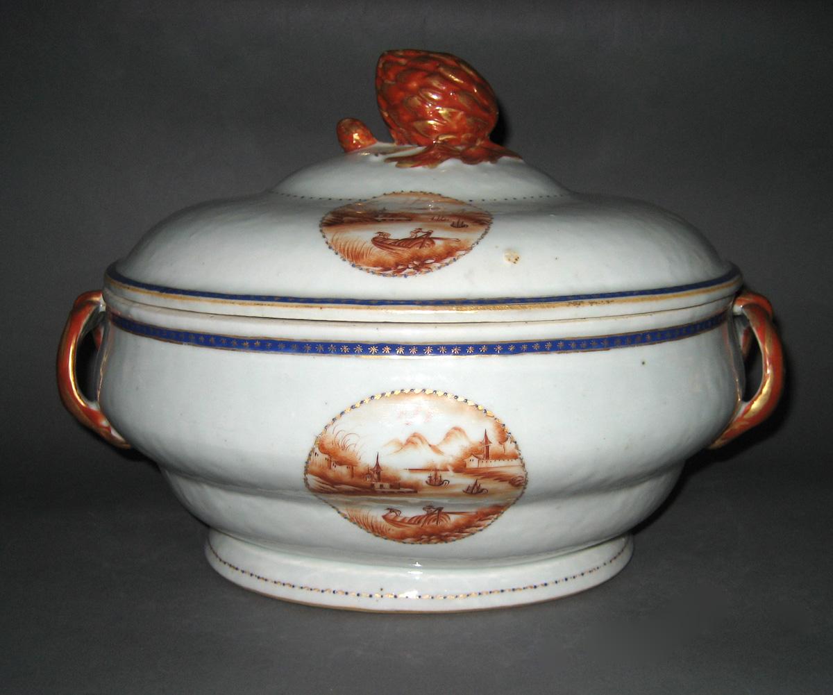1966.0567.200 A, B Tureen