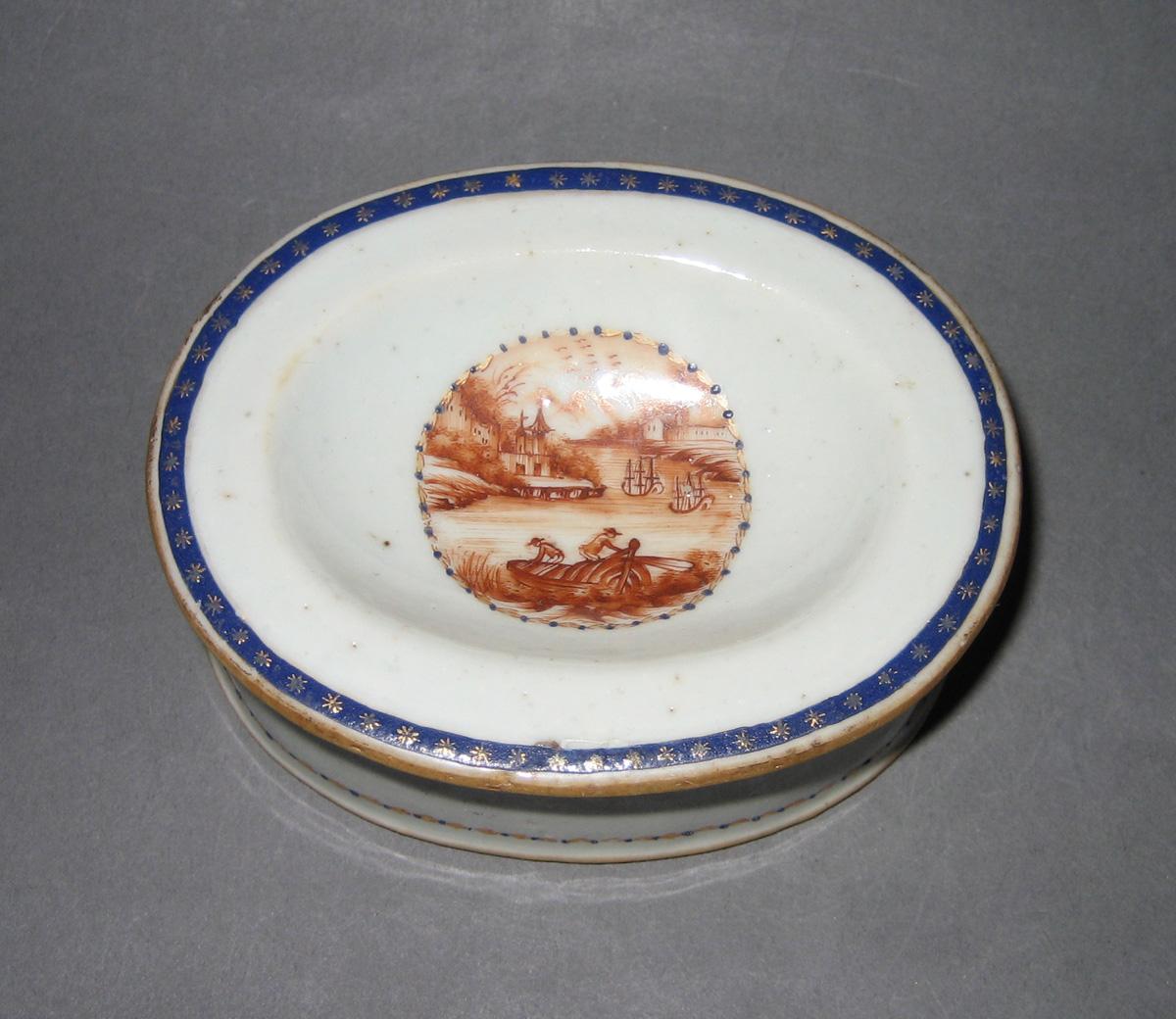 1966.0567.200 Salt top view