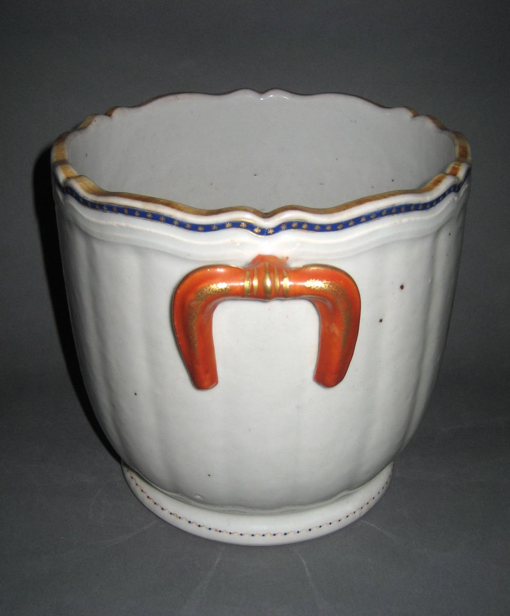 1966.0567.212 Flower Container, Jardiniere side view