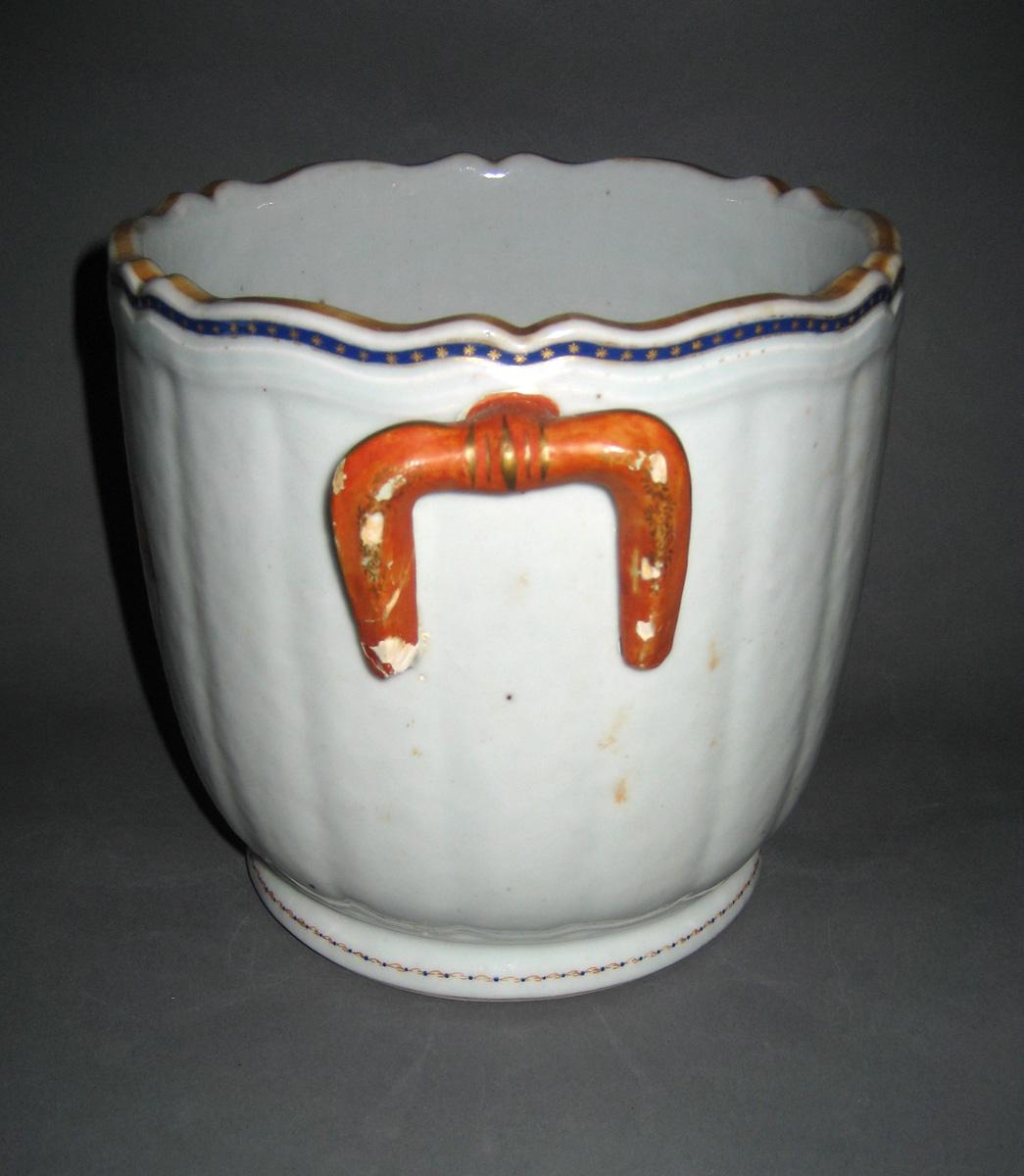 1966.0567.214 Flower Container, Jardiniere side view