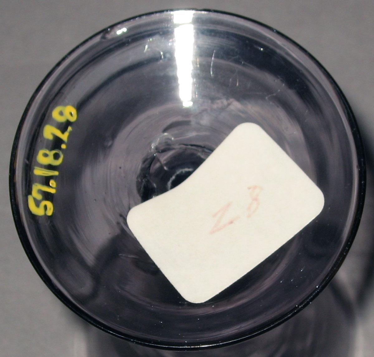 1957.0018.028 Nonlead glass wineglass (underside)