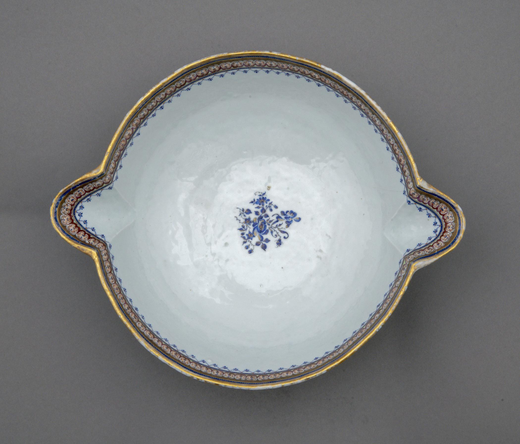 1966.0569.003 Bowl, view 3