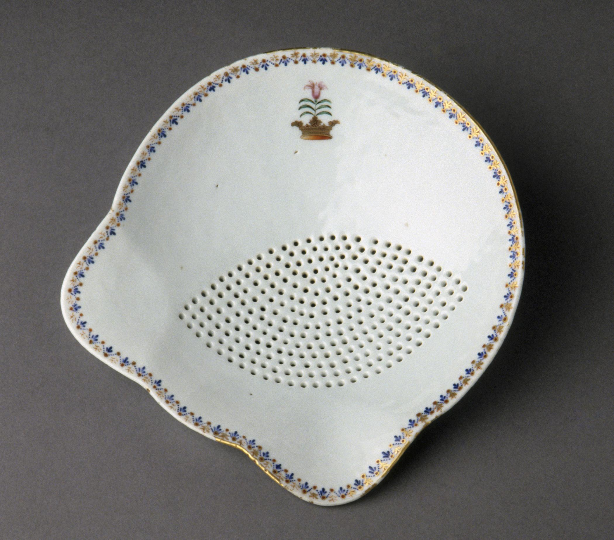 1966.0569.013 Strainer