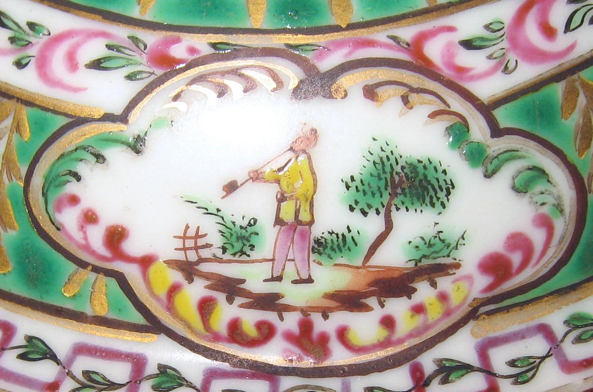 1966.0570.003 A, B Porcelain Sugar bowl detail 4