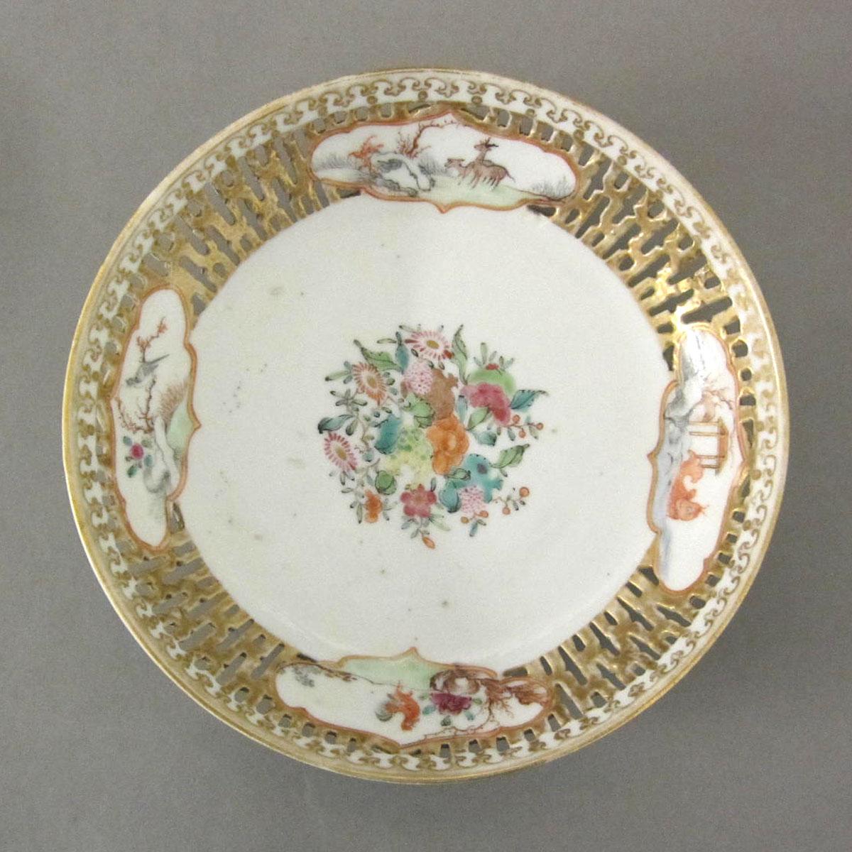 1966.0579.006 Porcelain saucer