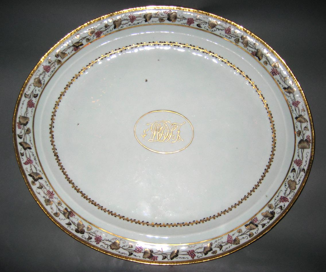 1966.0581.002 Porcelain Platter