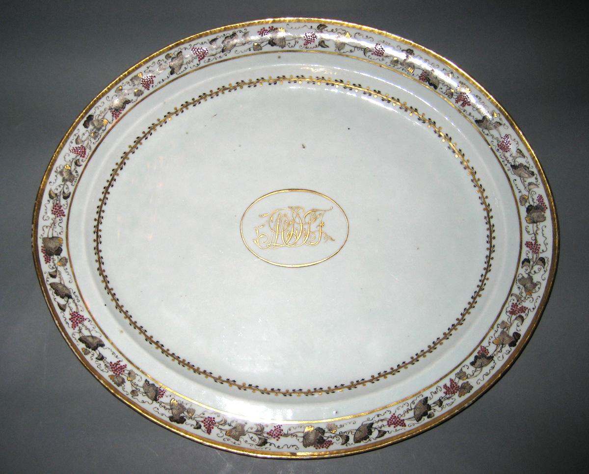 1966.0587.007 Platter