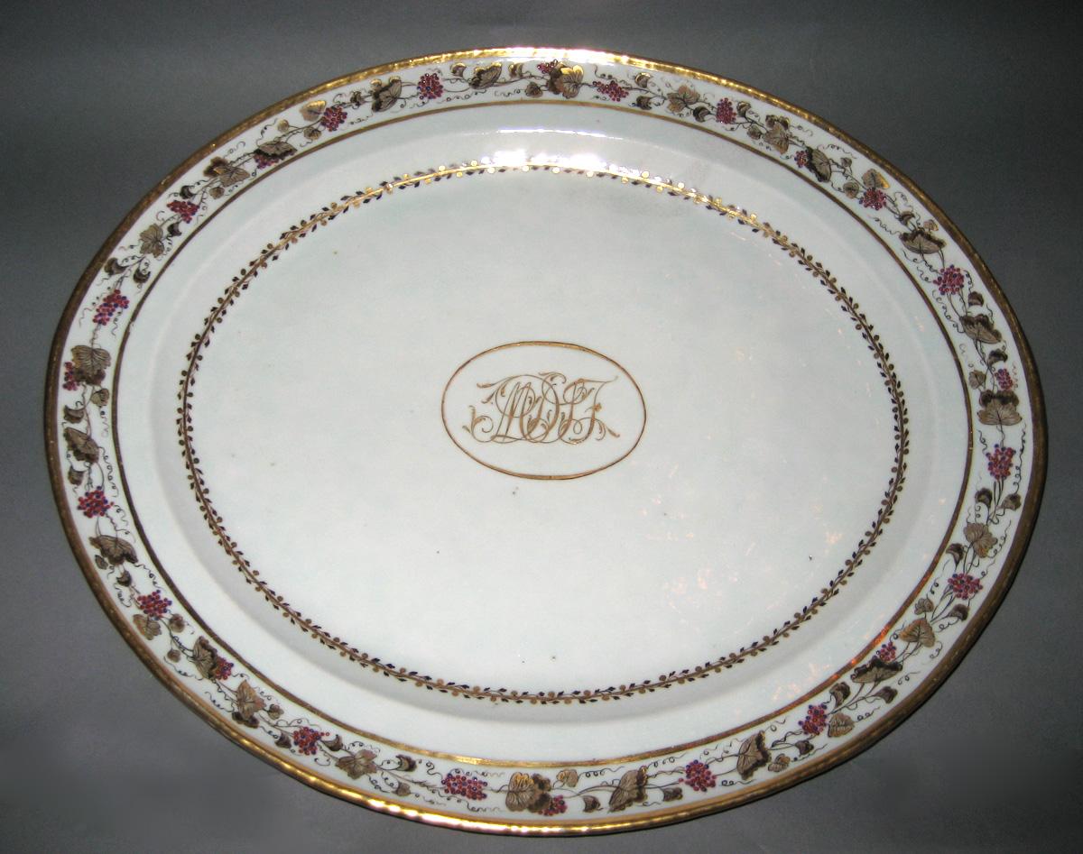 1966.0581.010 Platter