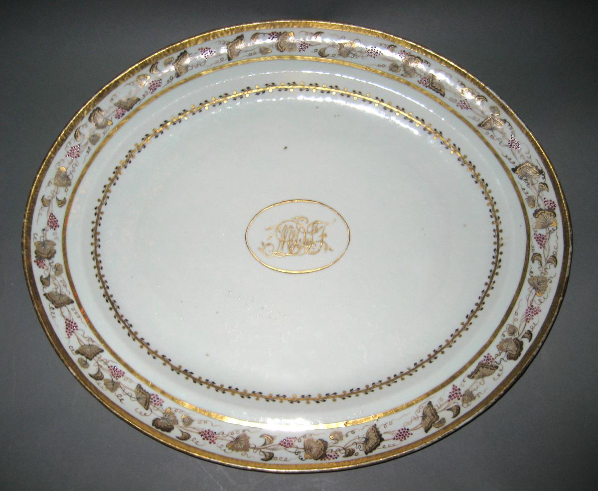 1966.0581.011 Platter