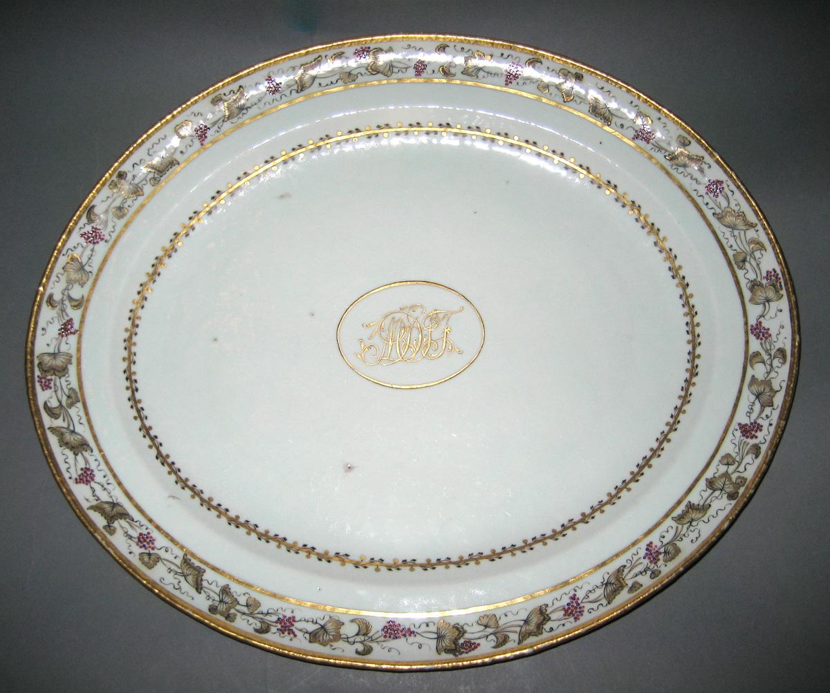 1966.0581.013 Platter
