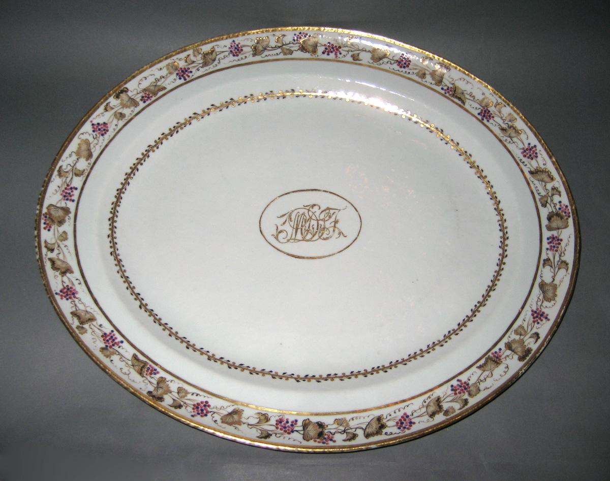 1966.0581.015 Platter