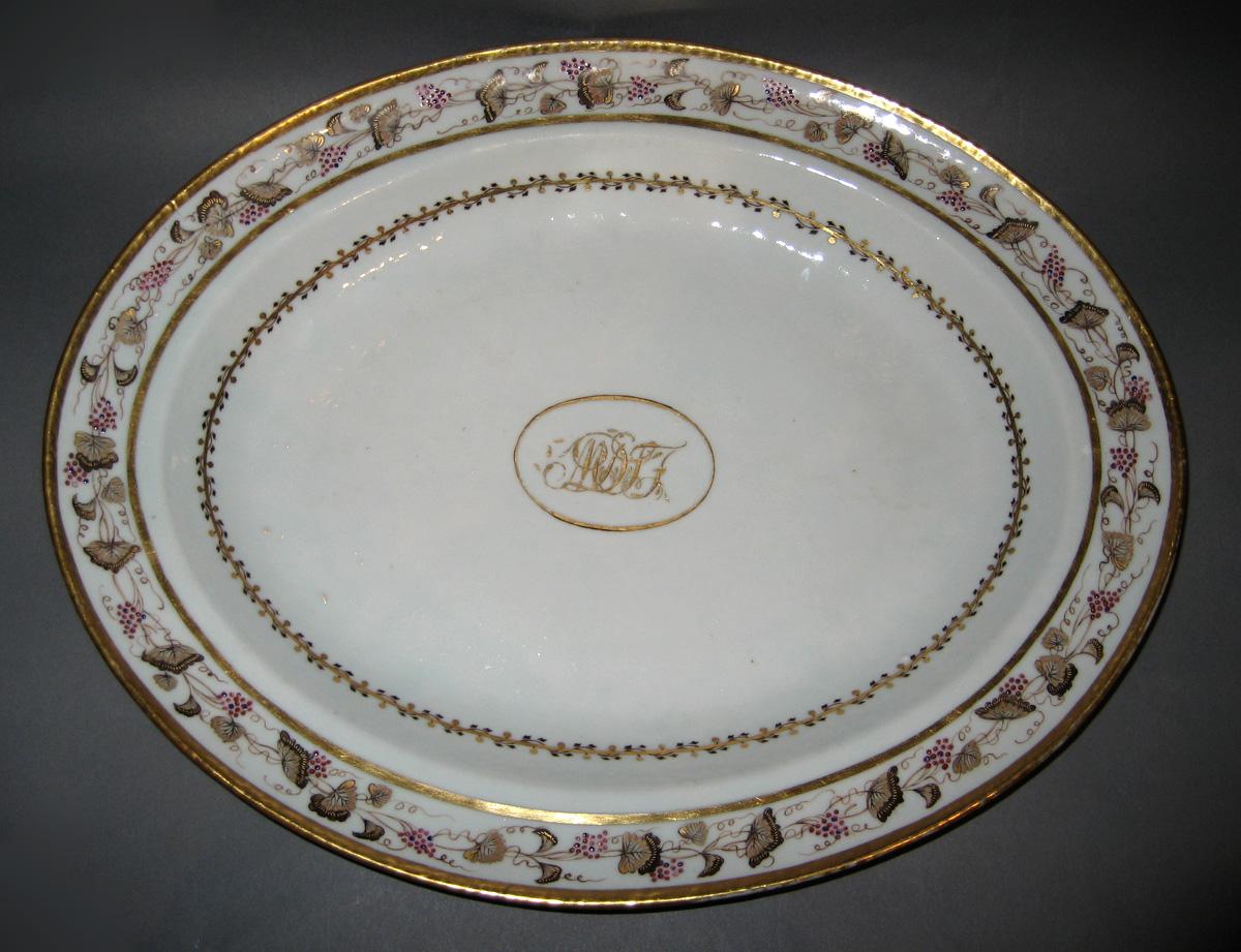 1966.0581.033 Platter