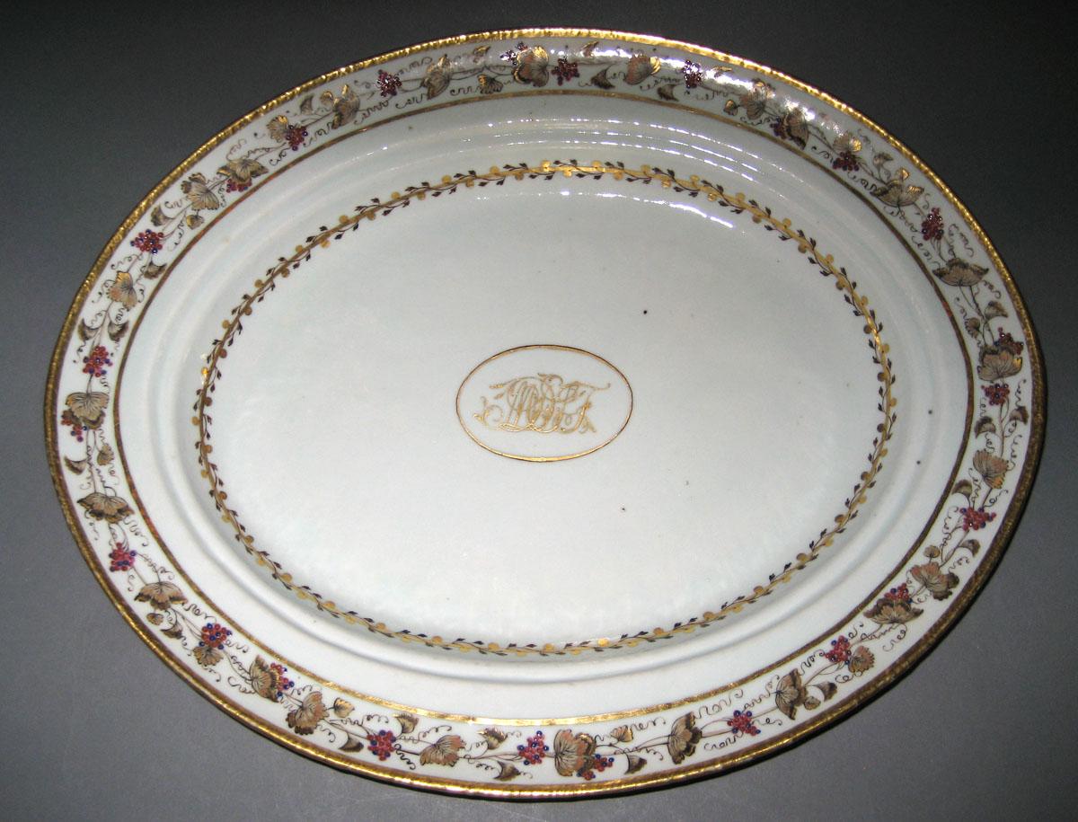 1966.0581.037 Porcelain Platter