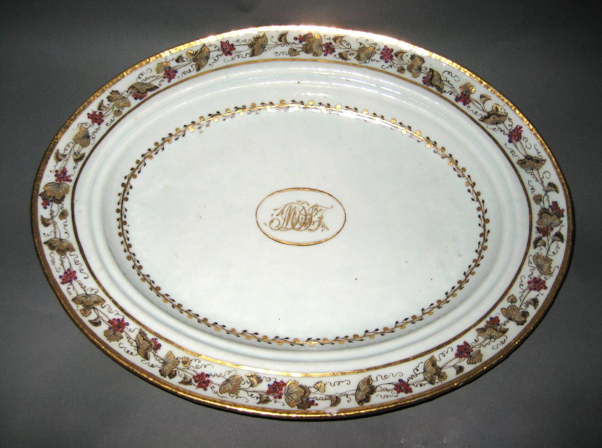 1966.0581.040 Platter