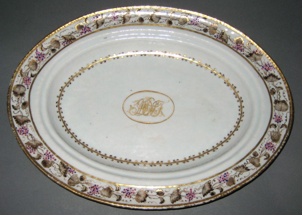 1966.0581.047 Porcelain Platter