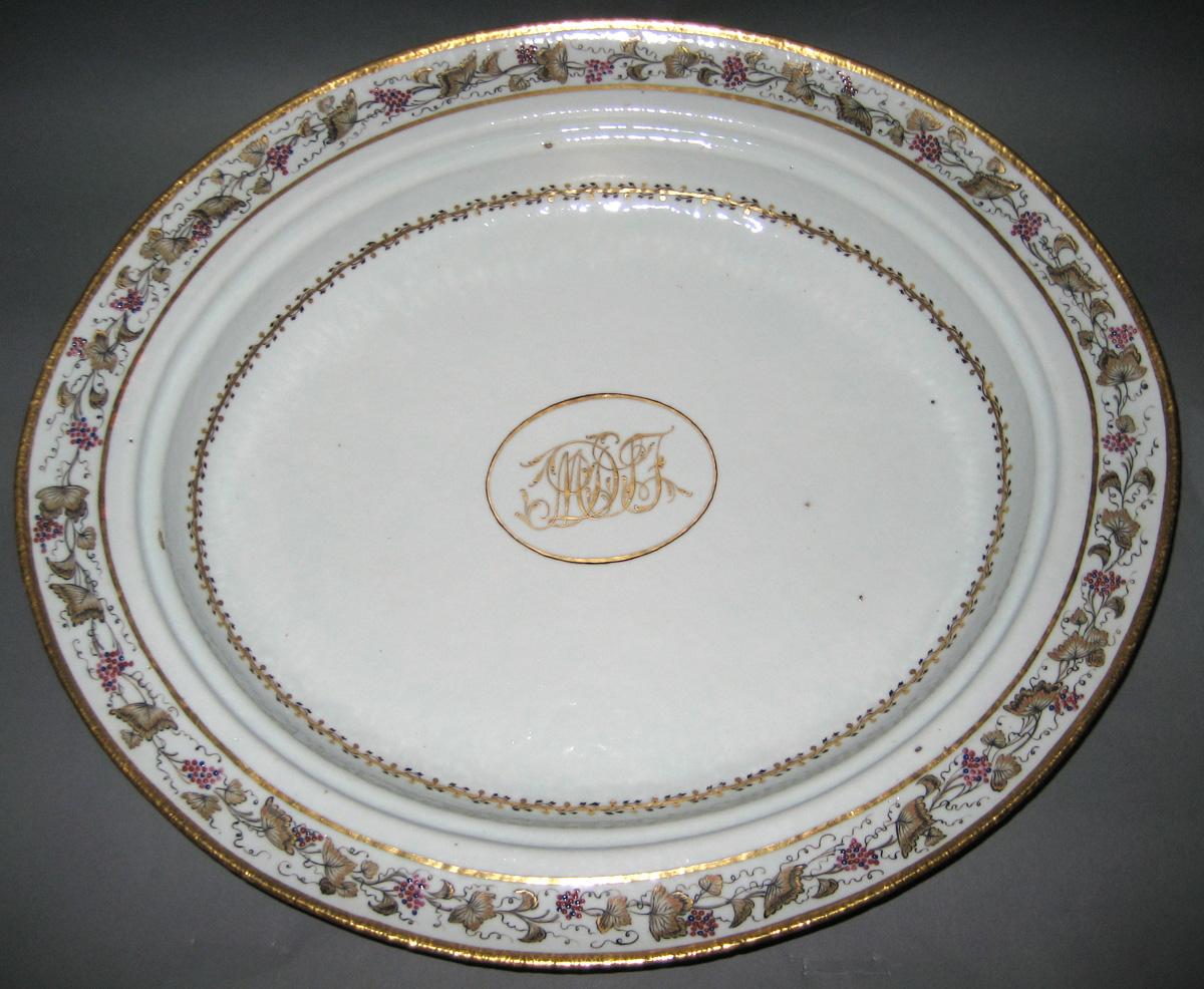 1966.0581.050 A Porcelain Platter