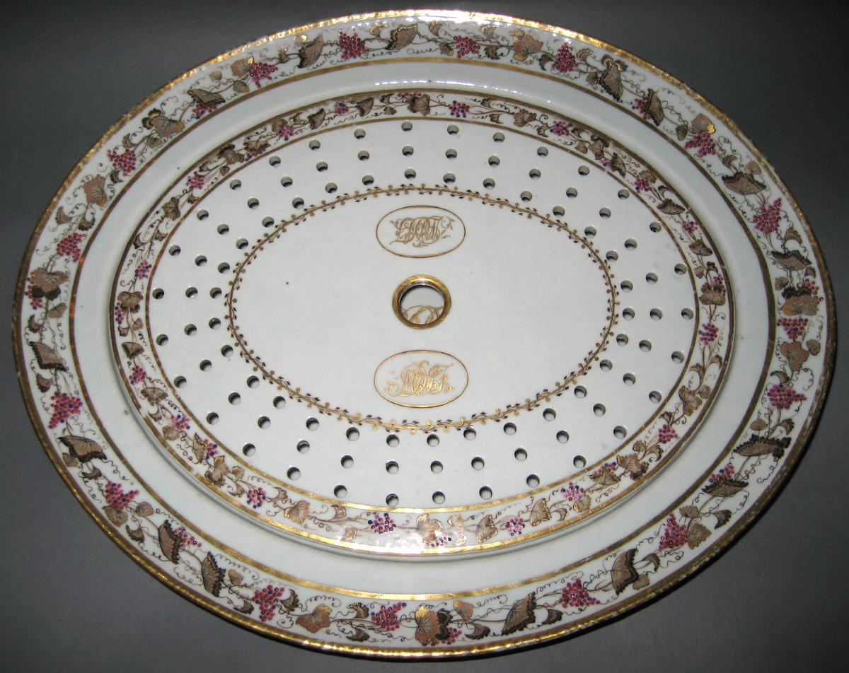 1966.0581.052 A, B Porcelain Platter with strainer