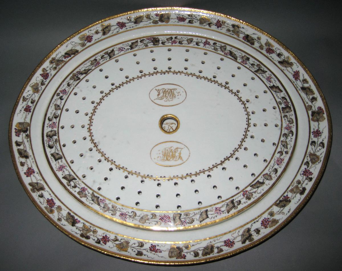 1966.0581.091 A, B Porcelain Platter with strainer
