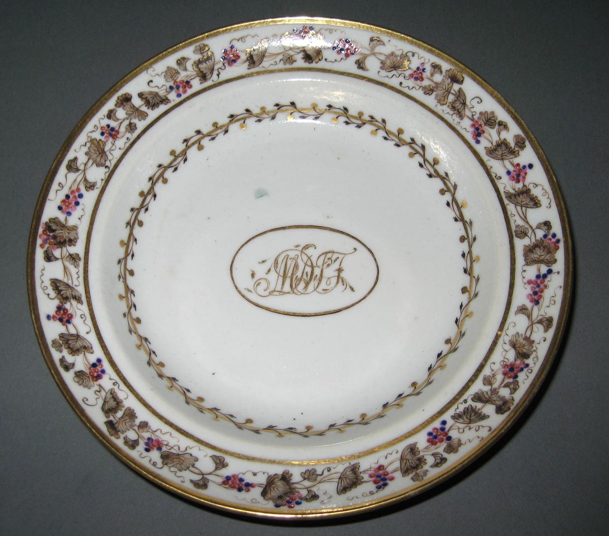 1966.0581.134 Porcelain Saucer