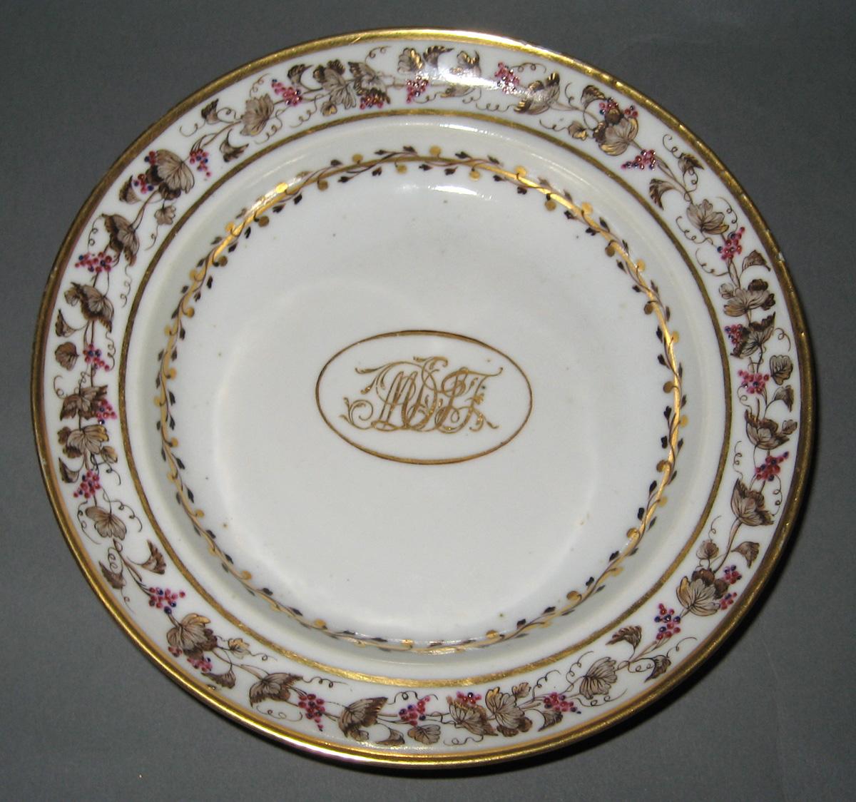 1966.0581.142 Porcelain Saucer