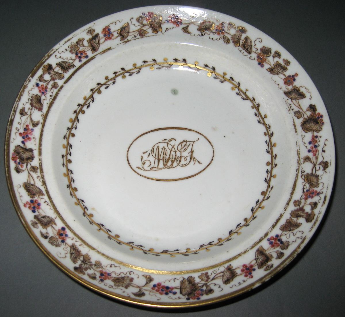 1966.0581.152 Porcelain Saucer