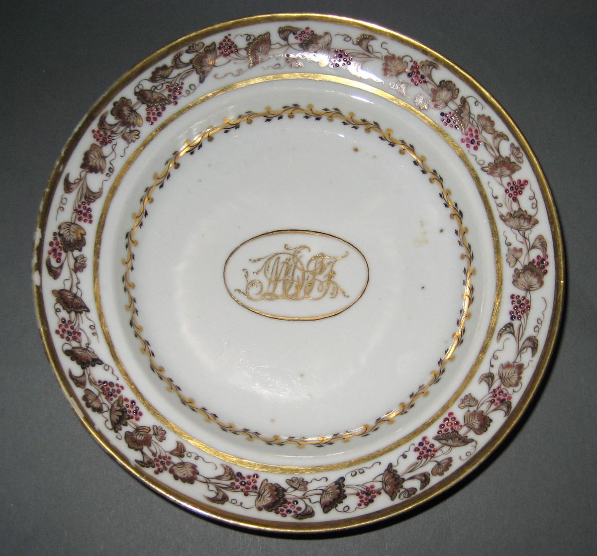 1966.0581.154 Porcelain Saucer