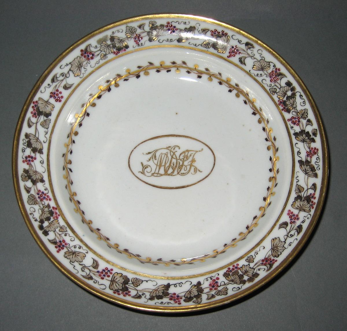 1966.0581.155 Porcelain Saucer