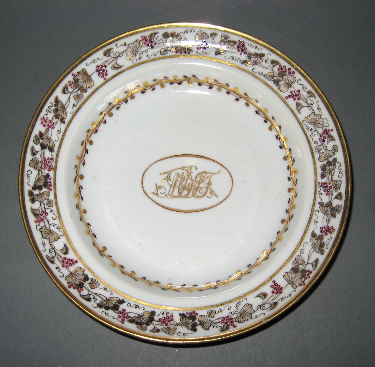 1966.0581.157 Porcelain Saucer