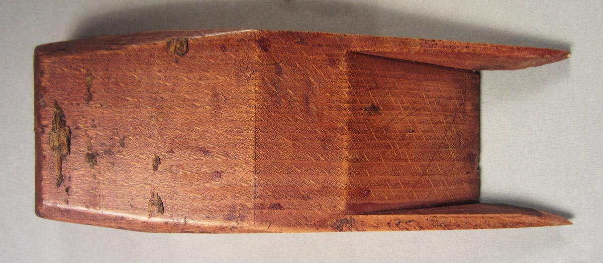 1957.0026.002 A-C, Strike block plane, wedge side 1