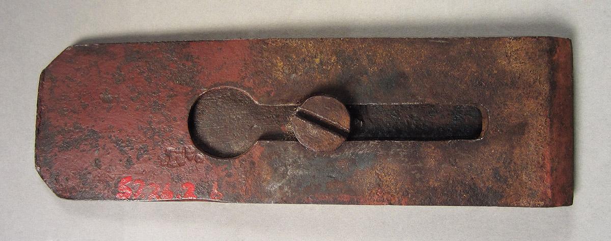 1957.0026.002 A-C, Strike block plane, blade side 1