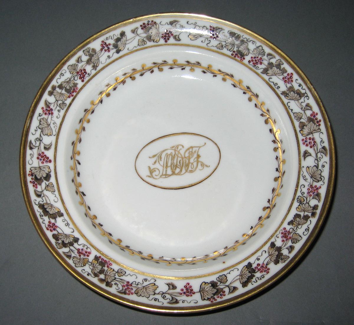 1966.0581.162 Porcelain Saucer