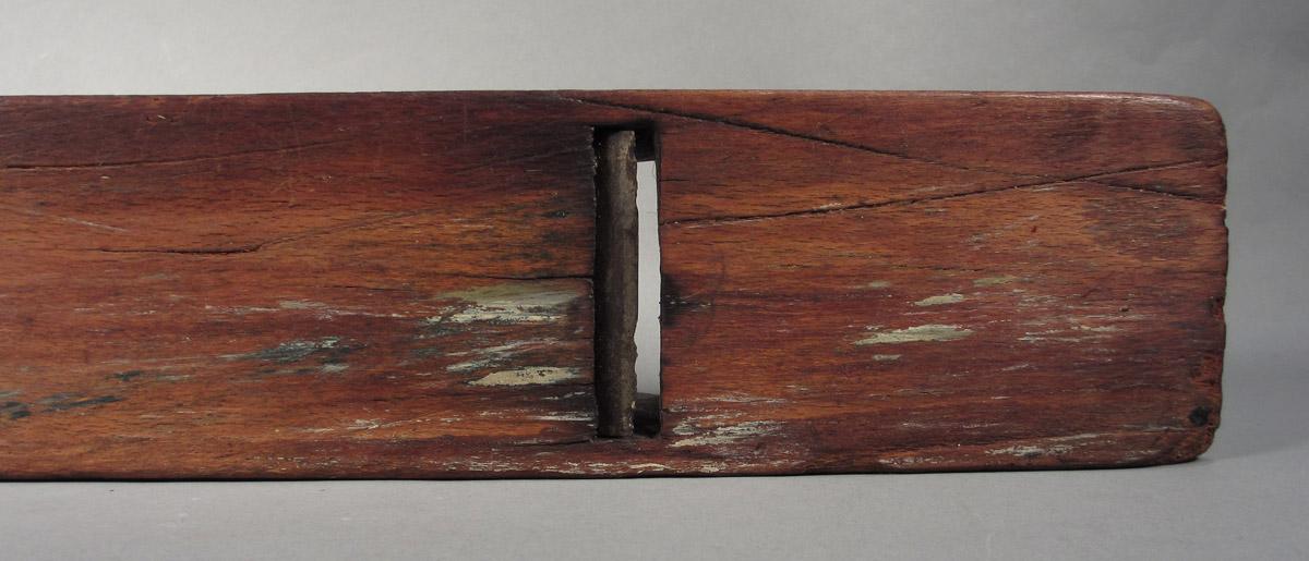 1957.0026.004 A-C Jack plane, mouth detail