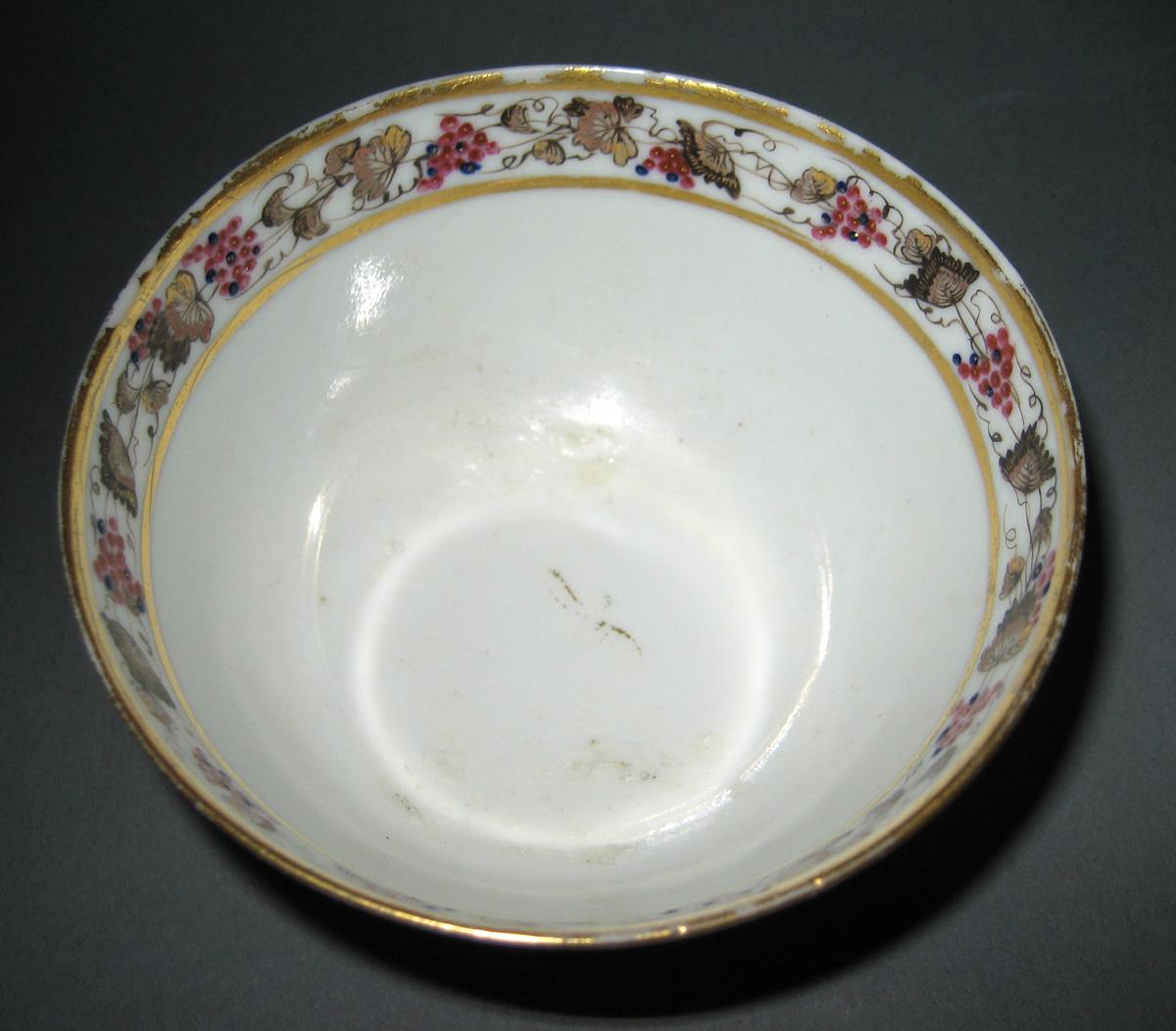 1966.0581.192 Teabowl top view