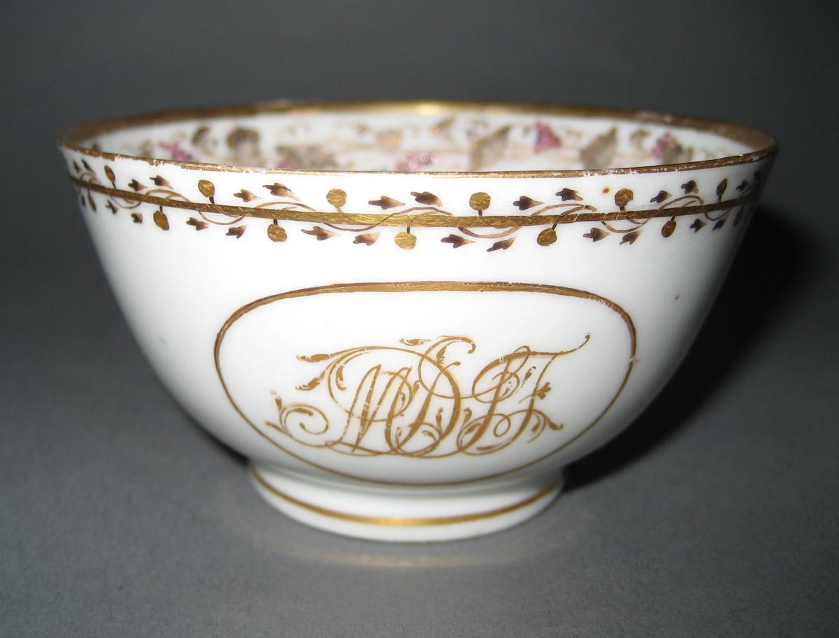 1966.0581.194 Teabowl