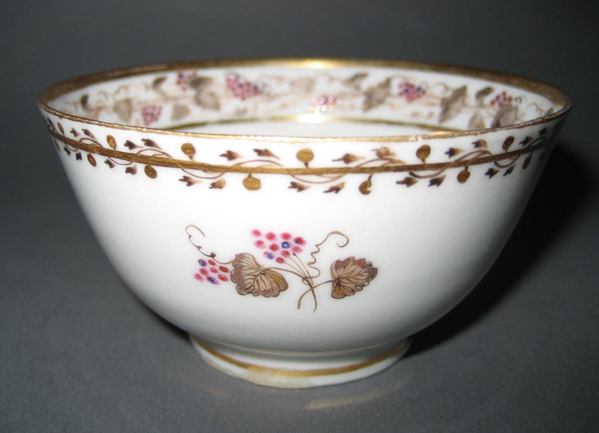 1966.0581.194 Teabowl view 2