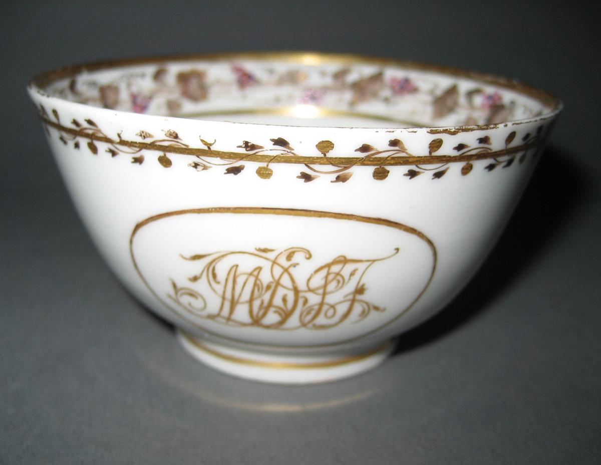 1966.0581.197 Teabowl