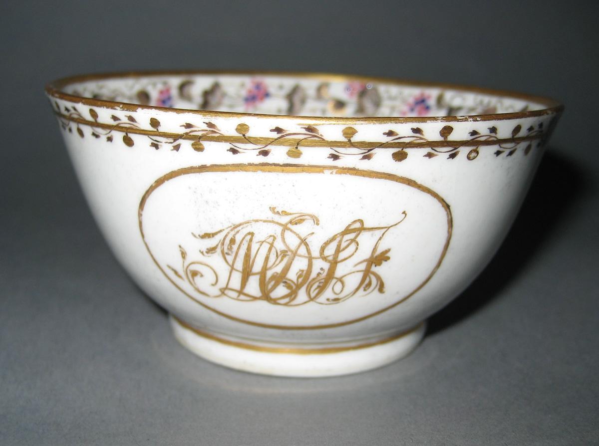 1966.0581.199 Teabowl