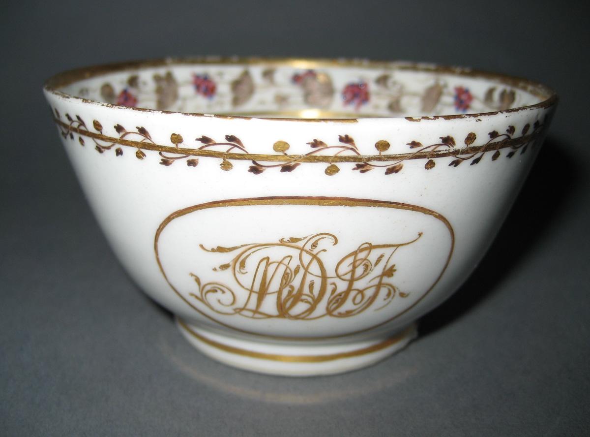 1966.0581.200 Teabowl