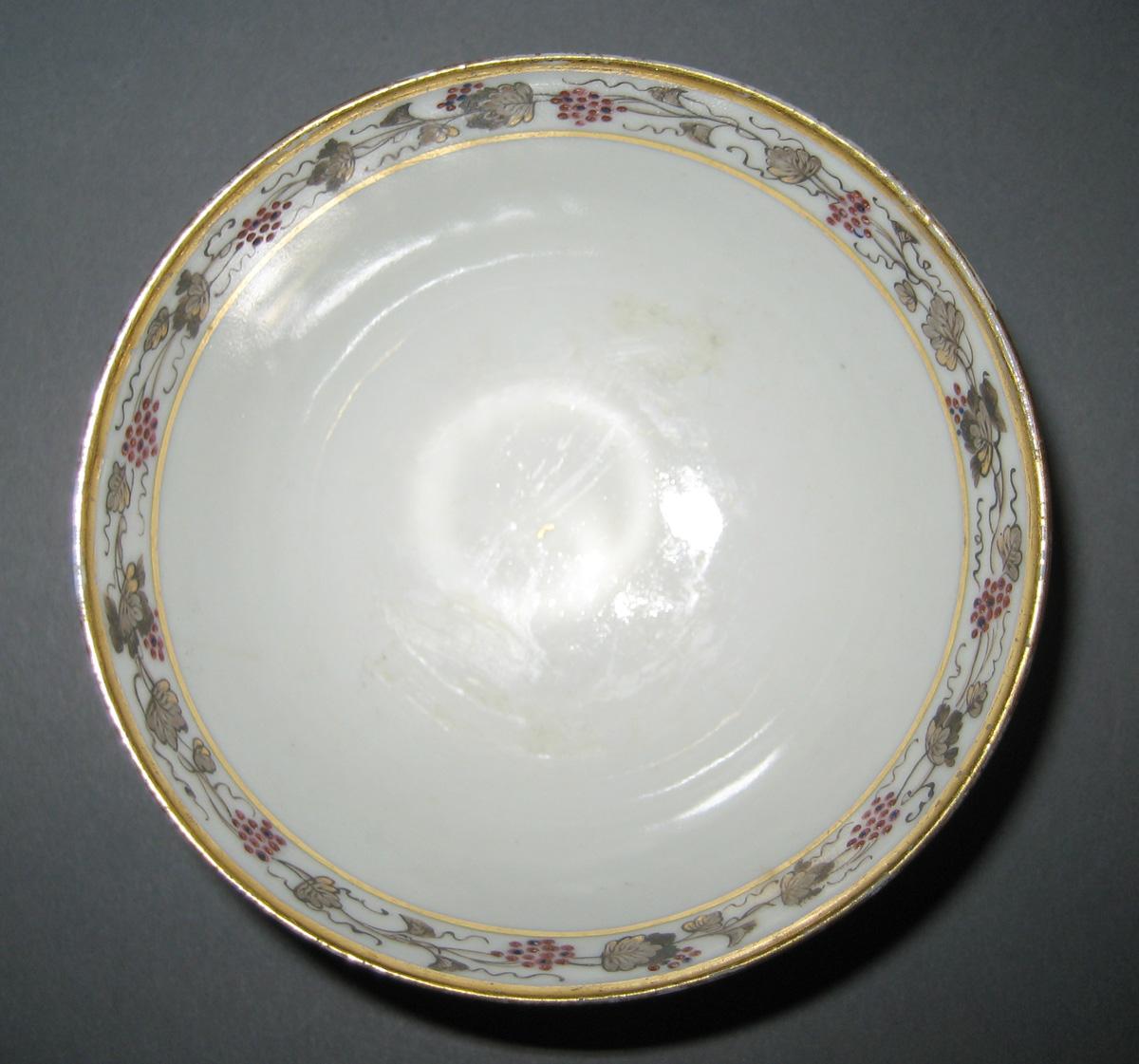 1966.0581.203 Teabowl top view