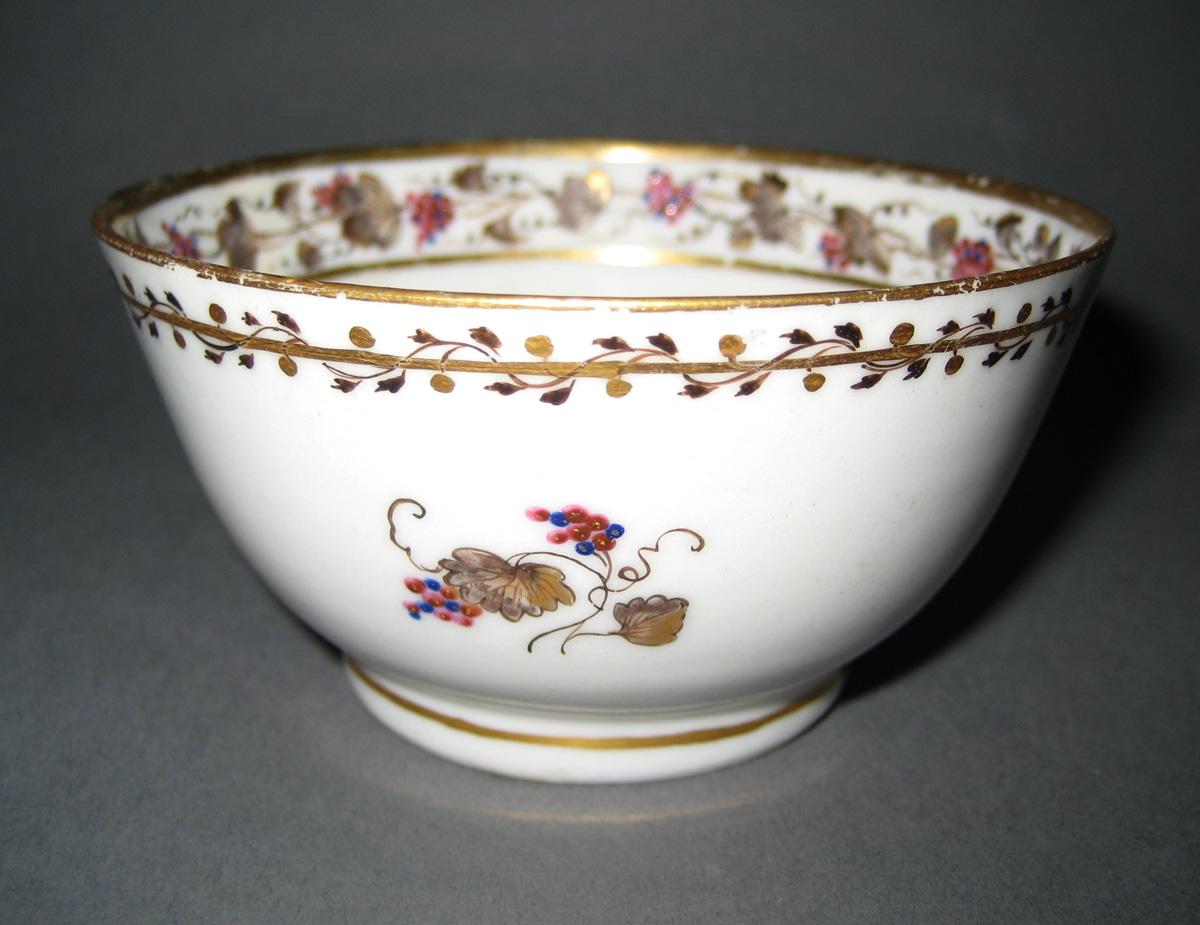 1966.0581.209 Teabowl view 2