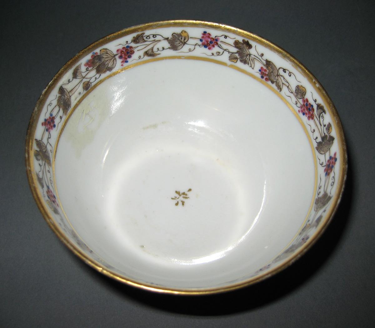 1966.0581.209 Teabowl top view